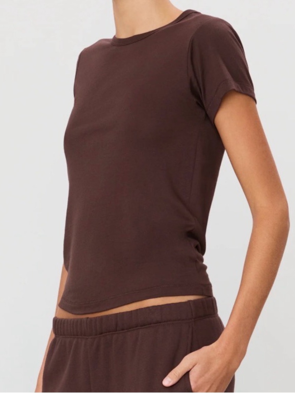 Eterne Short Sleeve Crewneck Tee in Chocolate Brown